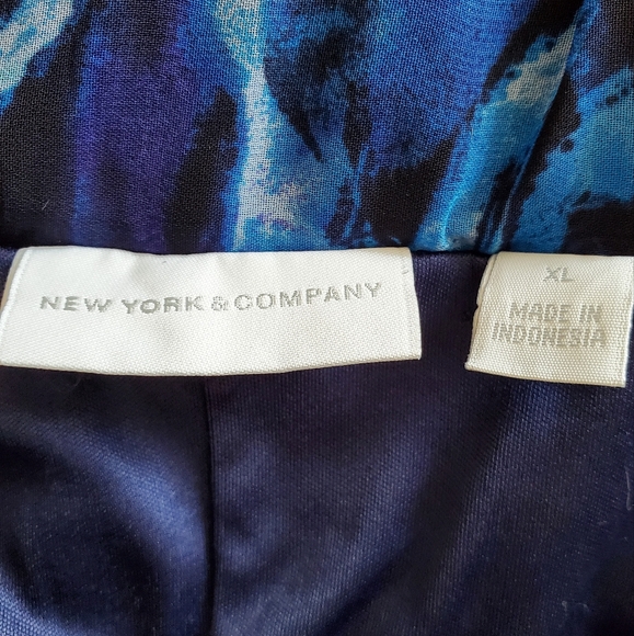 New York & Company Blue & Black Accordian Pleated Short Skirt Size XL Pre-Owned - Picture 8 of 10